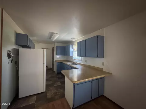 Kitchen - 111 4th Ave SE, Elgin, ND 58533 photo 2 of 2