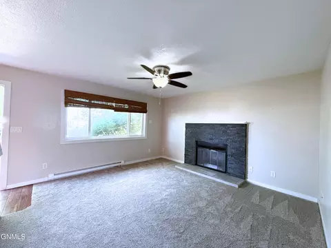 Living - 2801 Pheasant Run Pkwy, Williston, ND 58801 photo 2 of 2