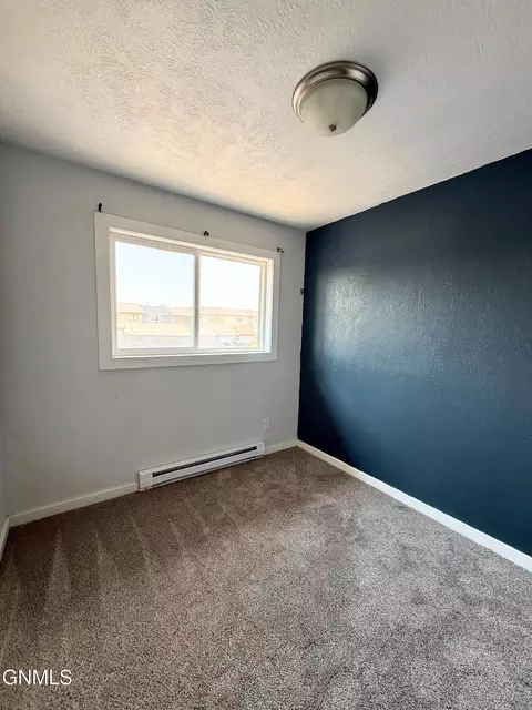 Bedroom - 2801 Pheasant Run Pkwy, Williston, ND 58801 photo 4 of 4
