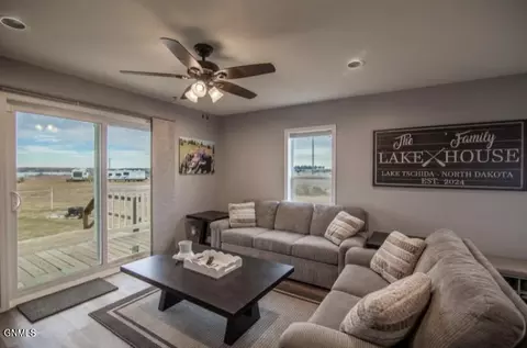 Living - 6812 E Schatz Ln, Elgin, ND 58533 photo 1 of 3