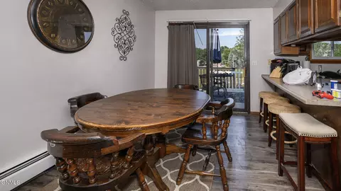 Dining - 709 3rd Ave SE, Mandan, ND 58554 photo 1 of 3