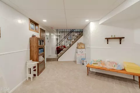 Entry Way - 806 Johns Dr NE, Mandan, ND 58554 photo 3 of 3