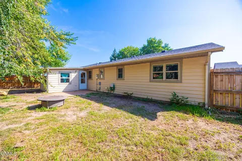 Exterior - 2113 19th Ave W, Williston, ND 58801 photo 1 of 1