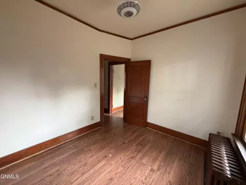 Bedroom - 29 7th Ave W, Dickinson, ND 58601 photo 3 of 7