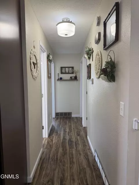 Entry Way - 2316 8th Ave E, Williston, ND 58801 photo 1 of 1