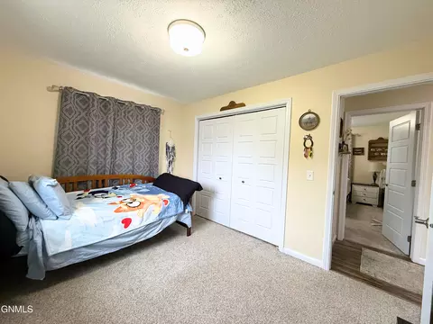 Bedroom - 2316 8th Ave E, Williston, ND 58801 photo 3 of 5