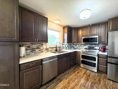 Kitchen - 2316 8th Ave E, Williston, ND 58801 photo 1 of 6