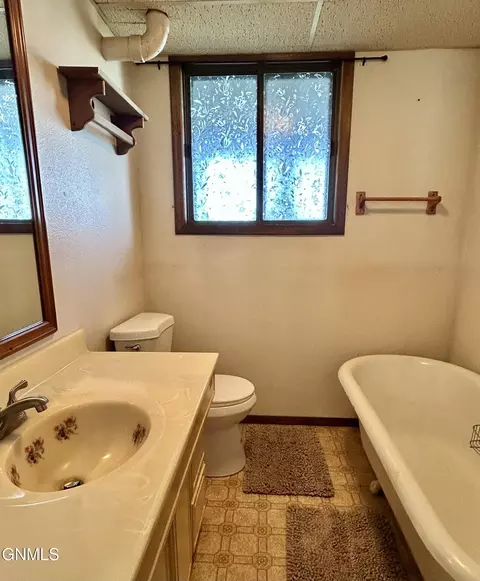 Bath - 400 E Main St, Coleharbor, ND 58531 photo 4 of 5