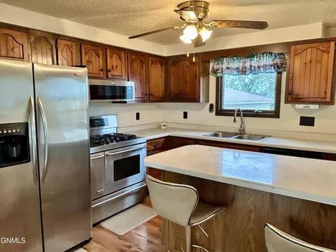 Kitchen - 400 E Main St, Coleharbor, ND 58531 photo 6 of 7