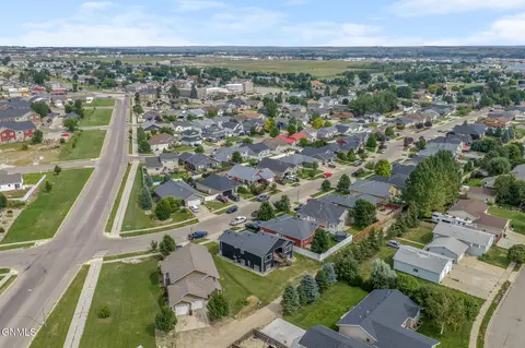 View/Area - 2113 23rd St W, Williston, ND 58801 photo 3 of 4