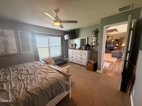 Bedroom - 5467 Nicholas Ave, Williston, ND 58801 photo 1 of 5