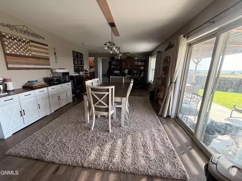 Dining - 5467 Nicholas Ave, Williston, ND 58801 photo 1 of 2