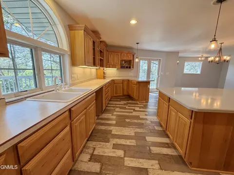 Kitchen - 417 7th St NW, Beulah, ND 58523 photo 3 of 6