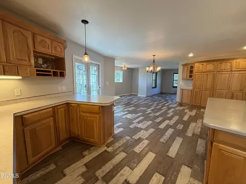 Kitchen - 417 7th St NW, Beulah, ND 58523 photo 4 of 6