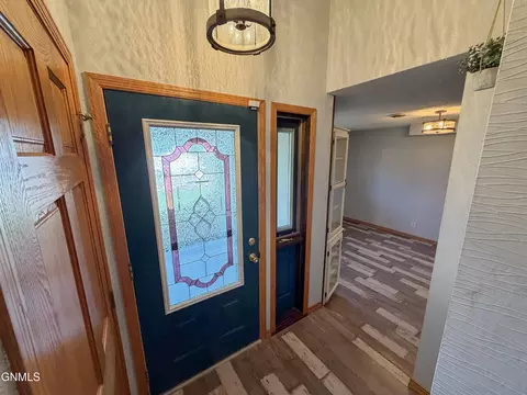 Entry Way - 417 7th St NW, Beulah, ND 58523 photo 1 of 6