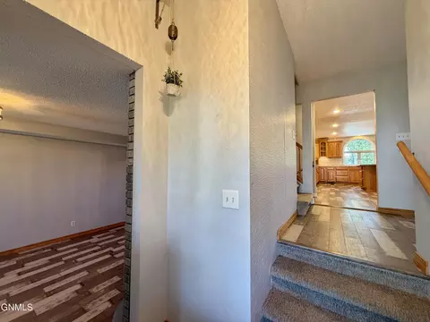 Entry Way - 417 7th St NW, Beulah, ND 58523 photo 2 of 6