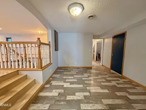 Entry Way - 417 7th St NW, Beulah, ND 58523 photo 4 of 6