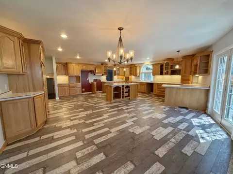 Kitchen - 417 7th St NW, Beulah, ND 58523 photo 1 of 6