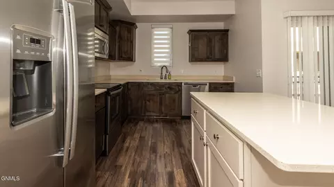 Kitchen - 3215 Kenner Loop, Bismarck, ND 58504 photo 1 of 3