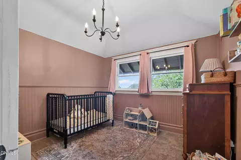 Bedroom - 811 1st Ave E, Williston, ND 58801 photo 5 of 7