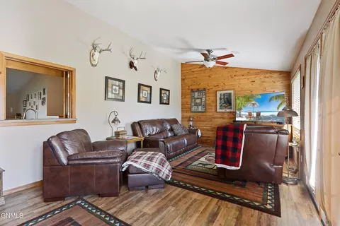 Living - 1525 Creekside Dr W, Williston, ND 58801 photo 6 of 6