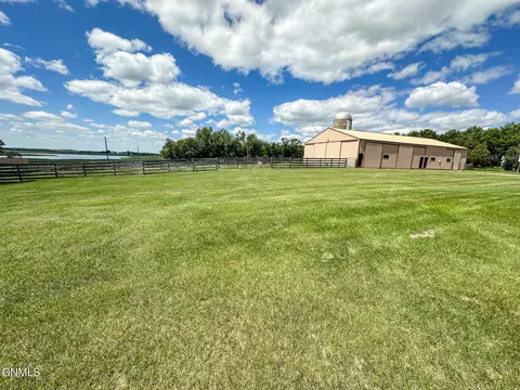 Exterior - 679 38th Ave NE, Bowdon, ND 58418 photo 9 of 18