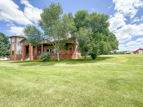 Exterior - 679 38th Ave NE, Bowdon, ND 58418 photo 10 of 18