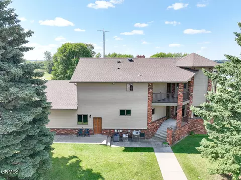 Exterior - 679 38th Ave NE, Bowdon, ND 58418 photo 5 of 18
