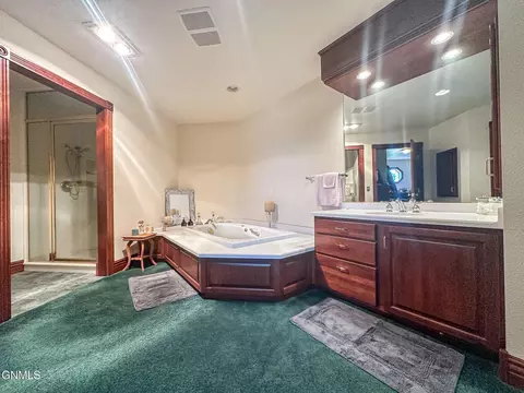 Bath - 679 38th Ave NE, Bowdon, ND 58418 photo 8 of 11