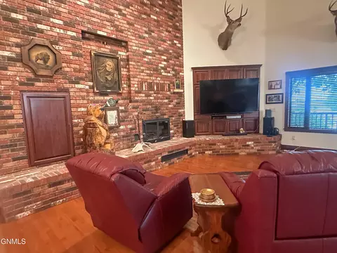 Living - 679 38th Ave NE, Bowdon, ND 58418 photo 1 of 5