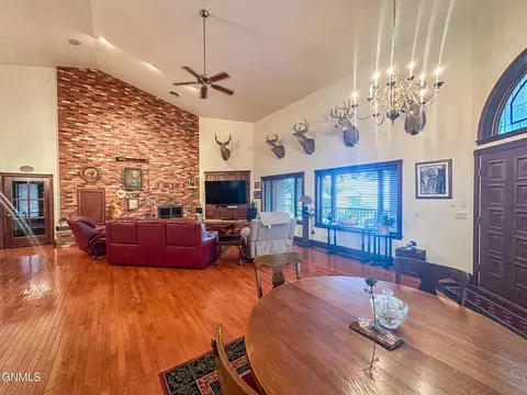 Living - 679 38th Ave NE, Bowdon, ND 58418 photo 2 of 5