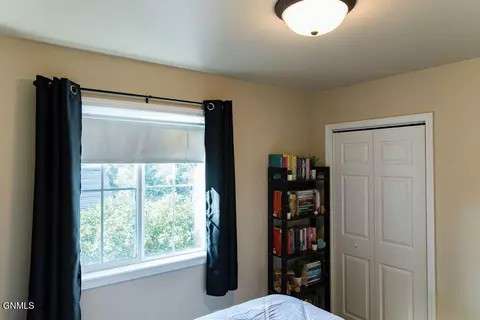 Bedroom - 209 5th St NE, Mandan, ND 58554 photo 4 of 4