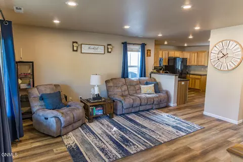 Living - 209 5th St NE, Mandan, ND 58554 photo 3 of 3