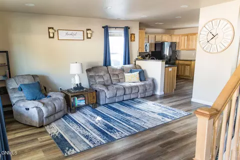 Living - 209 5th St NE, Mandan, ND 58554 photo 1 of 3