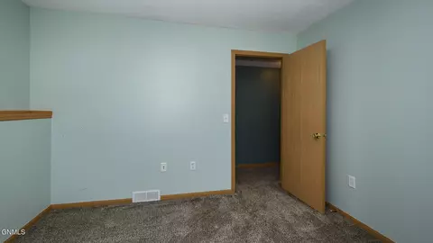 Bedroom - 4020 Arlington Dr S, Bismarck, ND 58503 photo 5 of 5