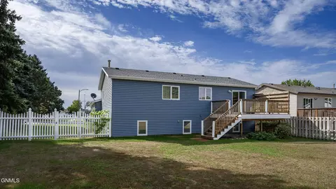 Exterior - 4020 Arlington Dr S, Bismarck, ND 58503 photo 3 of 3