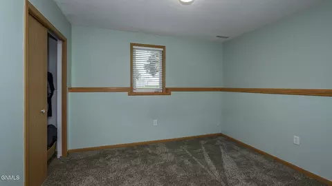 Bedroom - 4020 Arlington Dr S, Bismarck, ND 58503 photo 4 of 5