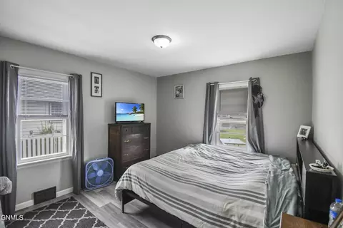 Bedroom - 408 Washington Ave, Williston, ND 58801 photo 2 of 5