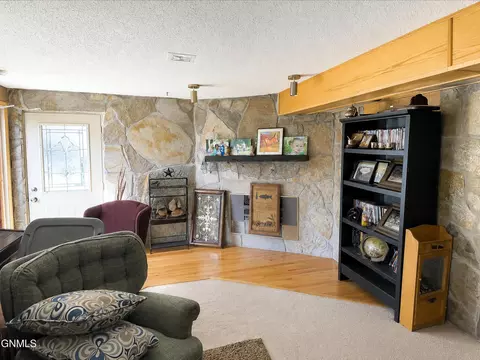 Living - 2114 8th Ave E, Williston, ND 58801 photo 2 of 3