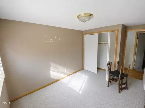 Bedroom - 2114 8th Ave E, Williston, ND 58801 photo 2 of 5