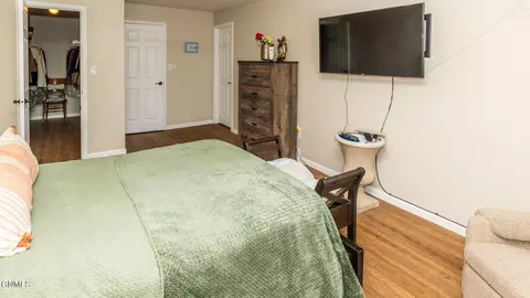 Bedroom - 1917 E Capitol Ave, Bismarck, ND 58501 photo 2 of 3