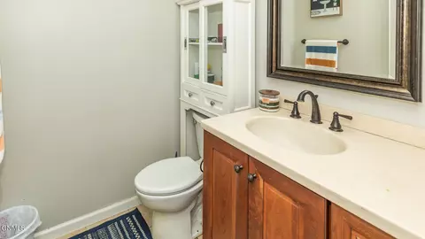 Bath - 1917 E Capitol Ave, Bismarck, ND 58501 photo 1 of 8