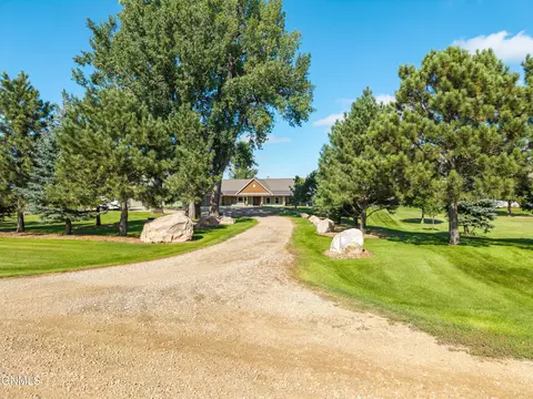 Exterior - 3228 River Dr N, Mandan, ND 58554 photo 2 of 18