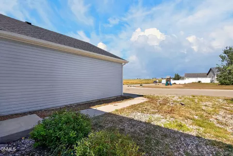Exterior - 12368 Truax St, Epping, ND 58843 photo 3 of 3