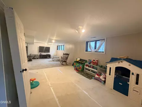 Other - 509 Lohstreter Rd NW, Mandan, ND 58554 photo 4 of 10