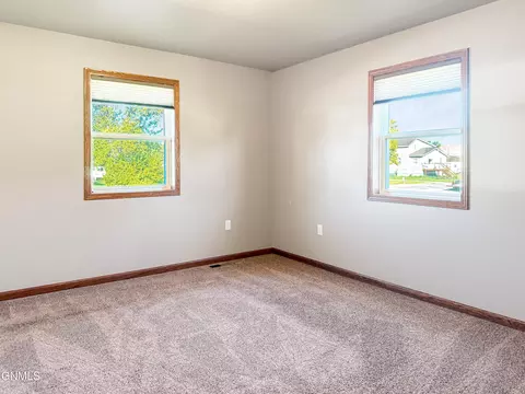 Bedroom - 214 9th Ave S, Carrington, ND 58421 photo 3 of 4