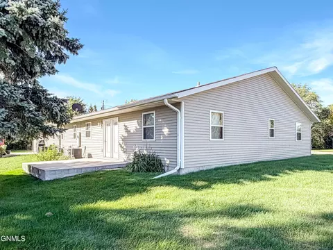 Other - 214 9th Ave S, Carrington, ND 58421 photo 1 of 9