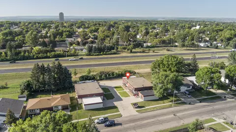 View/Area - 601 Interstate Ave, Bismarck, ND 58503 photo 2 of 5