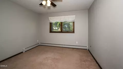 Bedroom - 601 Interstate Ave, Bismarck, ND 58503 photo 3 of 4