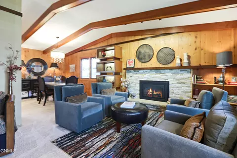 Living - 711 13th St W, Williston, ND 58801 photo 5 of 11